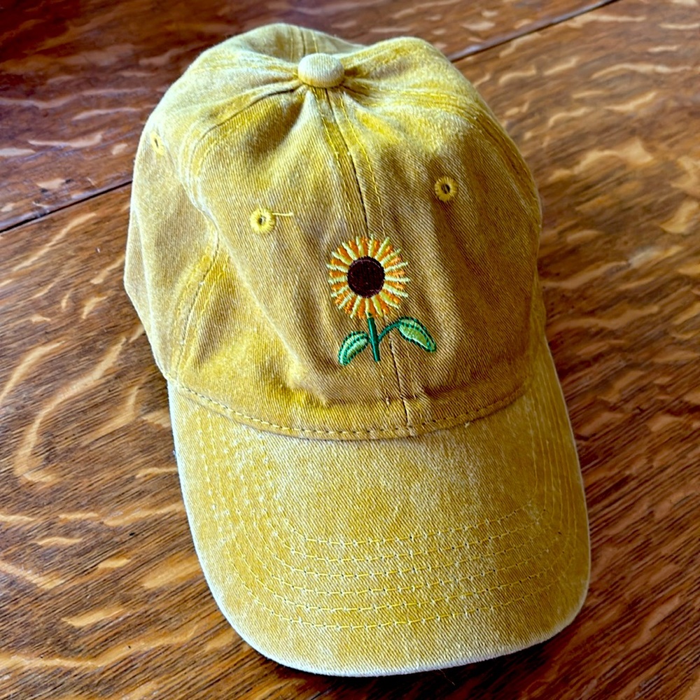 Yellow sunflower hat